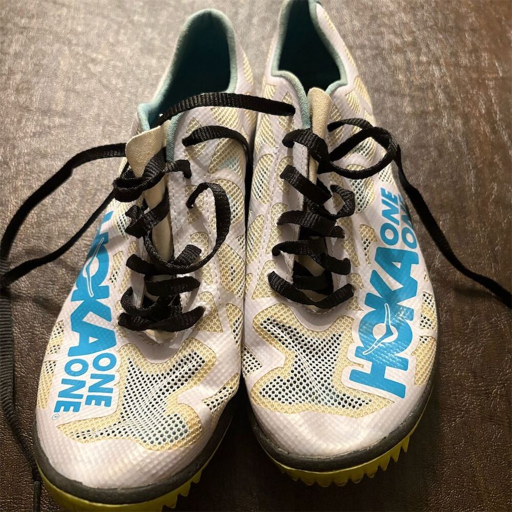 Hoka One‎ One Rocket MD Track Shoes Unisex Size 7 White Athletic Sneaker